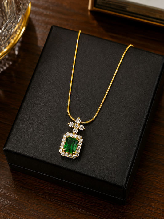 Swarique Vanya Emerald Halo Pendant Necklace