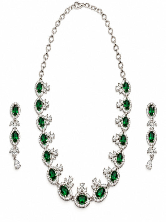 Swarique Vaidehi Harit Ratna Necklace Set