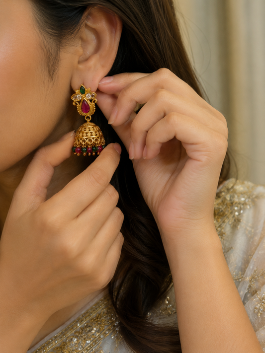 Swarique Rangratna Jhumka Earrings
