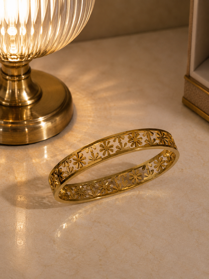 Swarique Pushprekha Floral Cutwork Bracelet