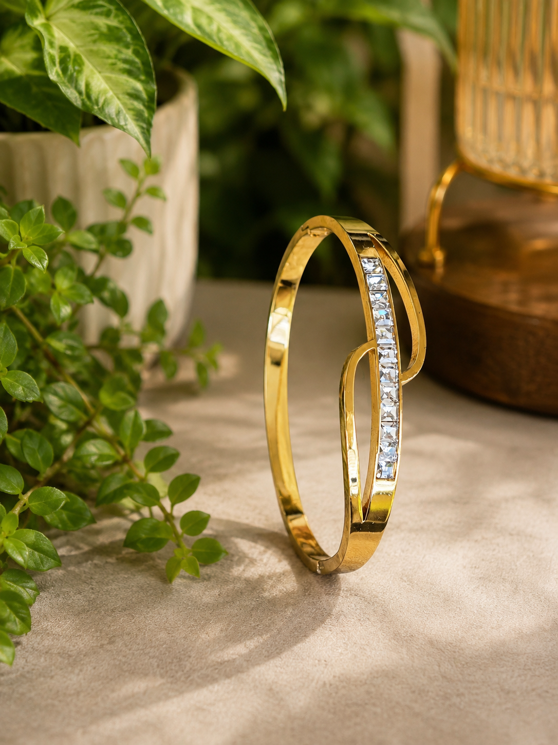 Swarique Sunehri Rekha Crystal Bracelet