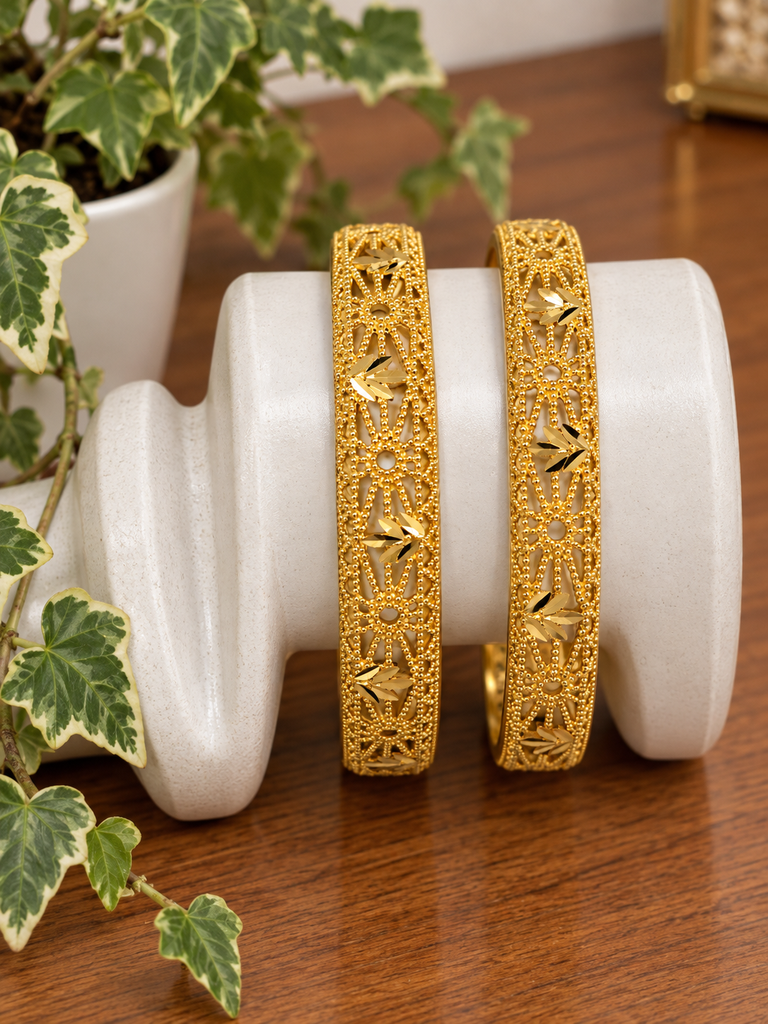 Swarique Pushpika Bangle (Set of 4)