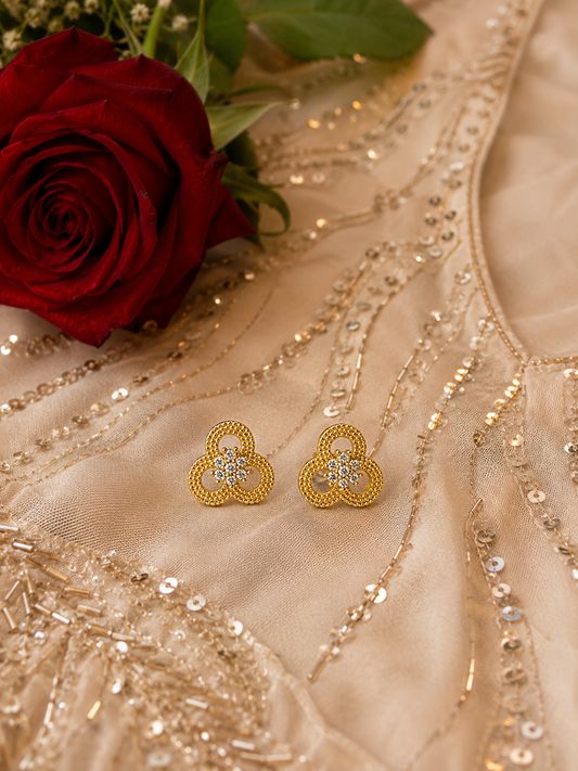 Triveni Bloom 1 gm Gold Stud Earrings