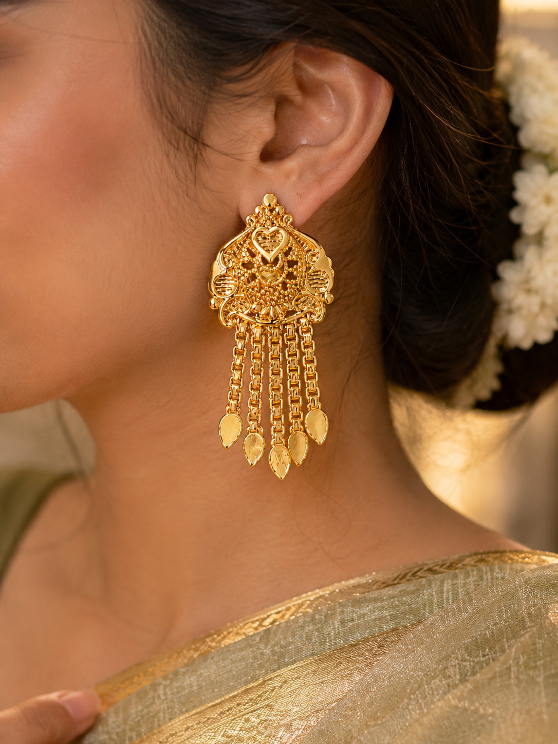 Sunehri Noor 1gm Gold Tassel Earrings