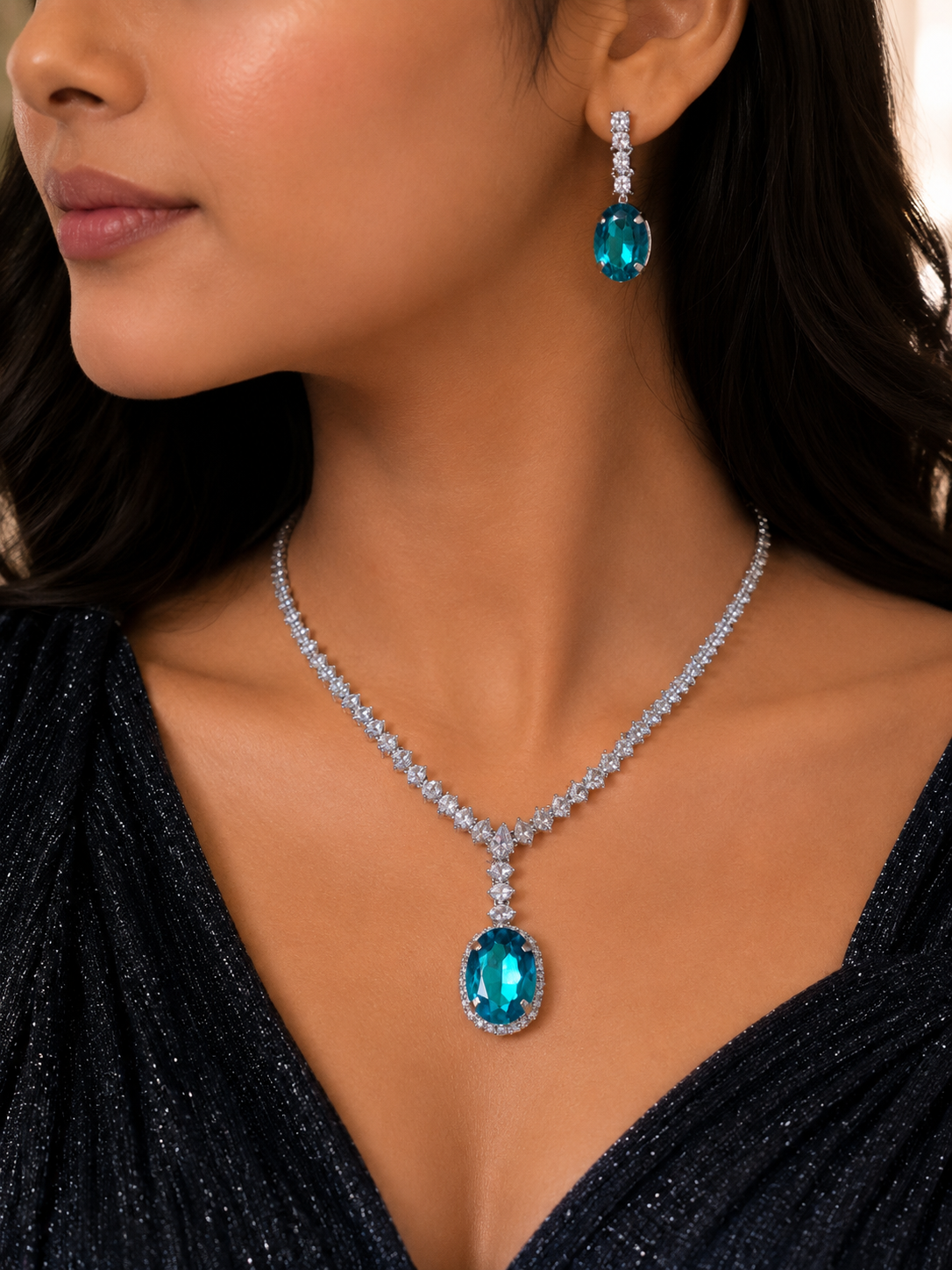 Neelanjana Pendant Set