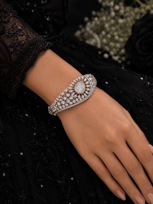 Queen's Grace Bracelet