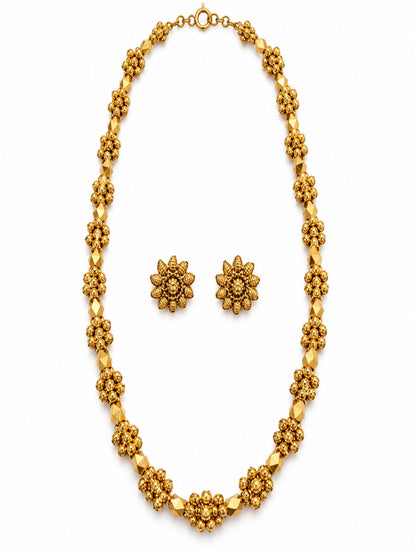 Swarique Kusumika Floral Necklace Set