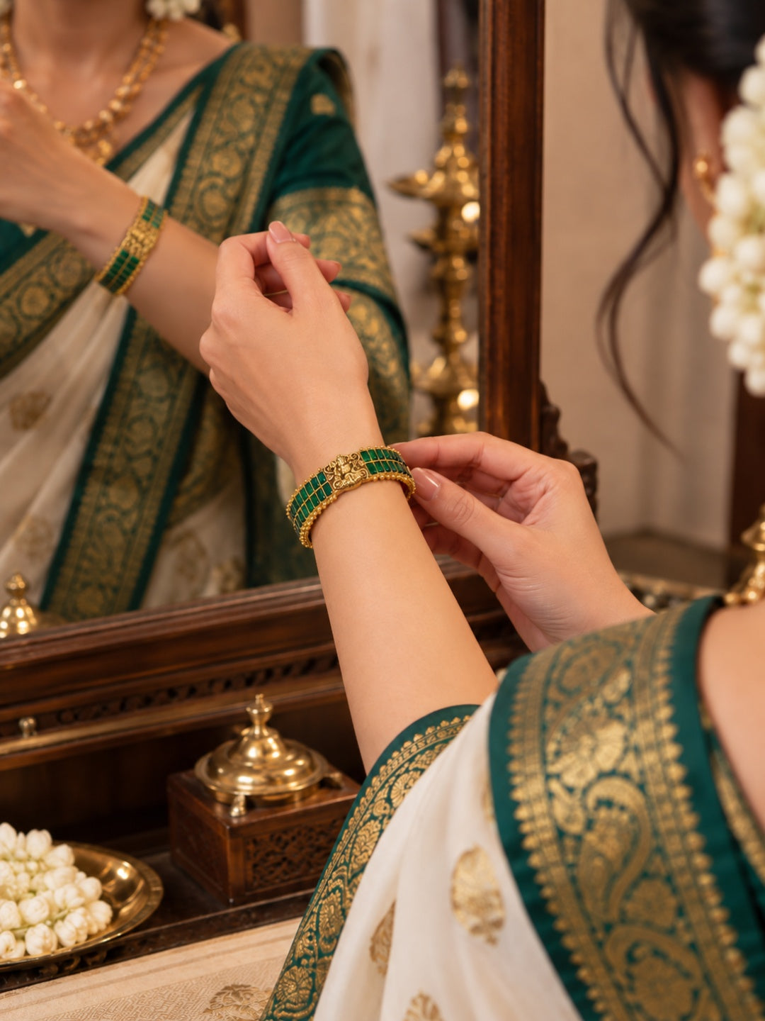 Swarique Aaradhya Lakshmi Emerald Bangles