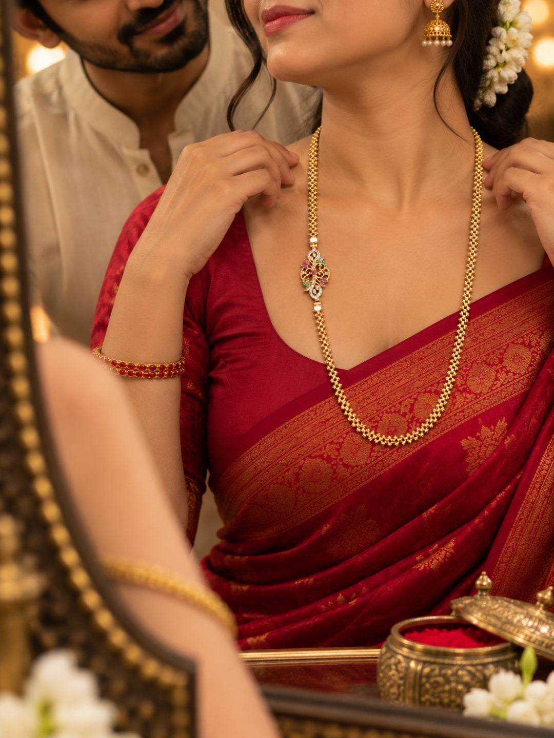 Swarique Madhulika Floral Mugappu MOP Chain