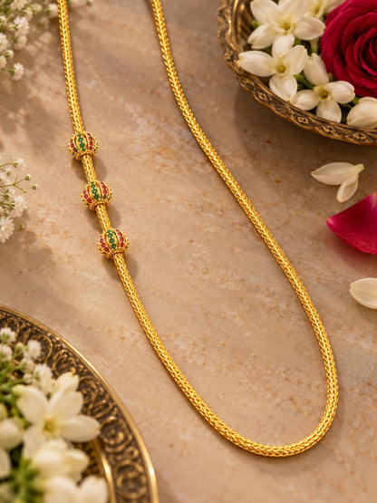 Swarique Charulata Trio Mugappu MOP Chain