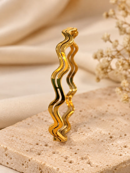 Swarique Avyra Bracelet Bangle