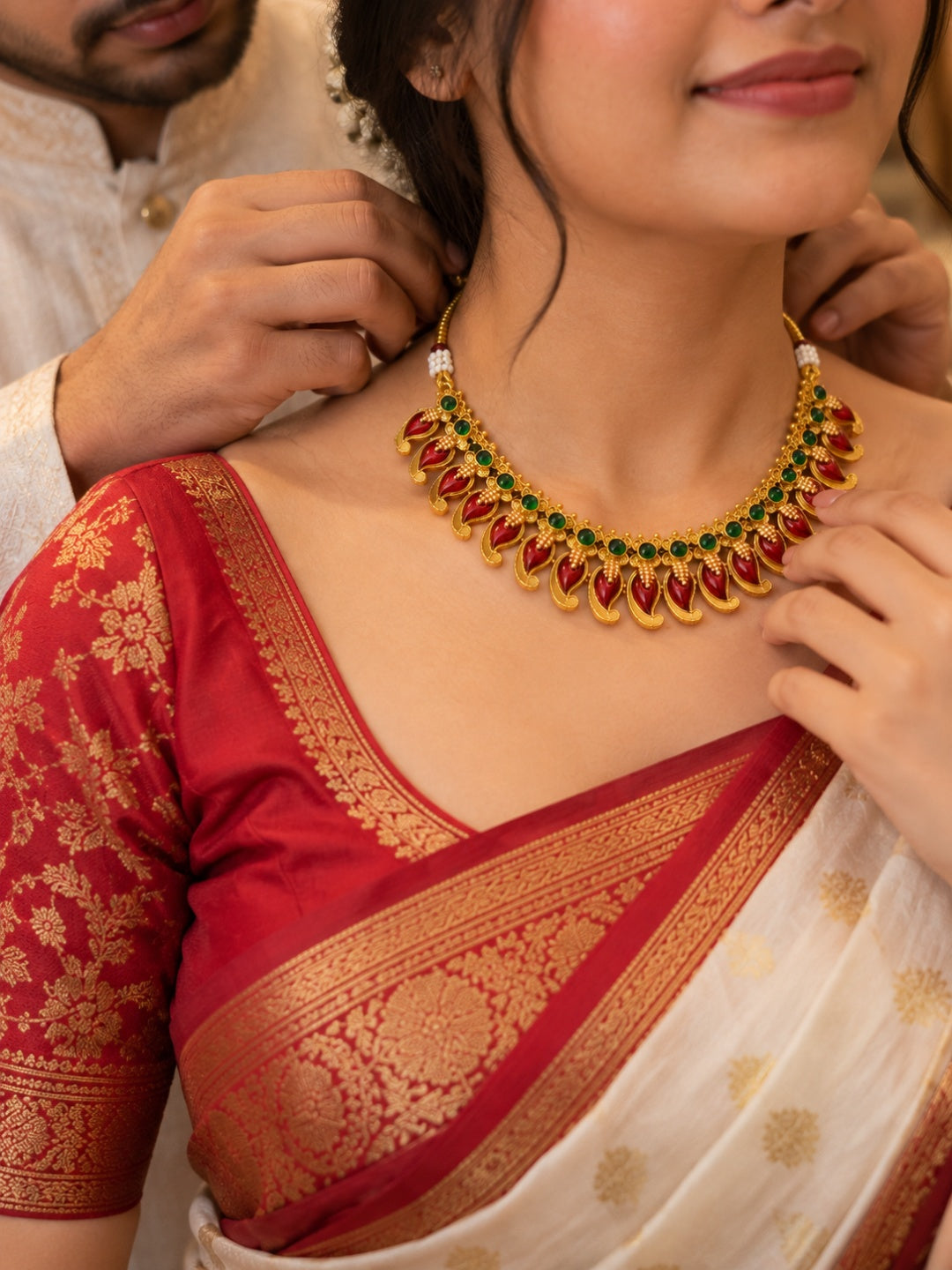 Swarique Kairavi Pankhuri Necklace Set