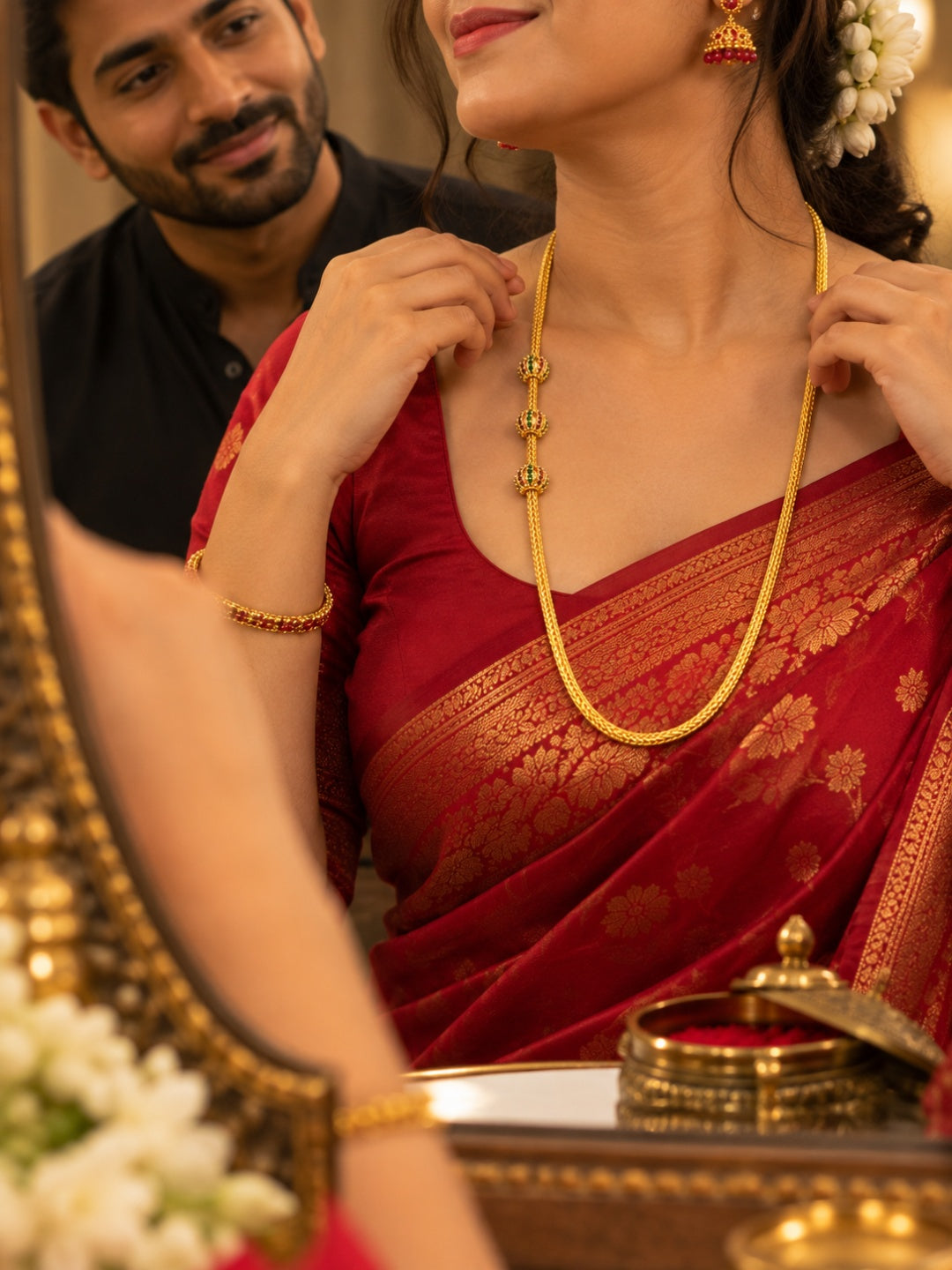 Swarique Charulata Trio Mugappu MOP Chain