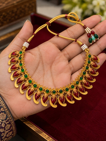 Swarique Kairavi Pankhuri Necklace Set